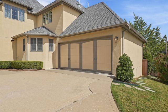 10703 S Forest Avenue, Jenks, OK 74037