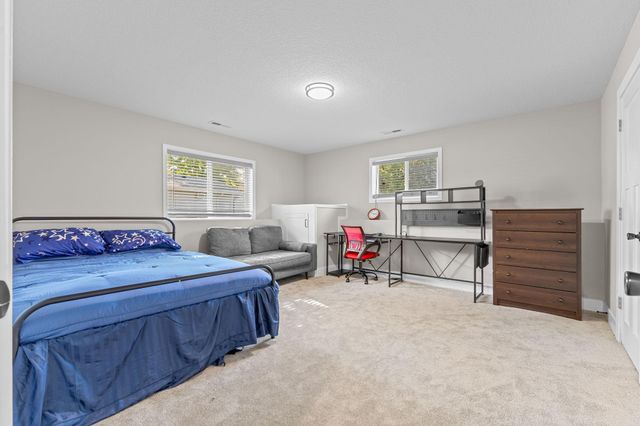 7473 96th Street S, Cottage Grove, MN 55016