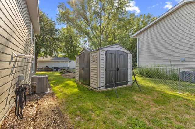 7473 96th Street S, Cottage Grove, MN 55016