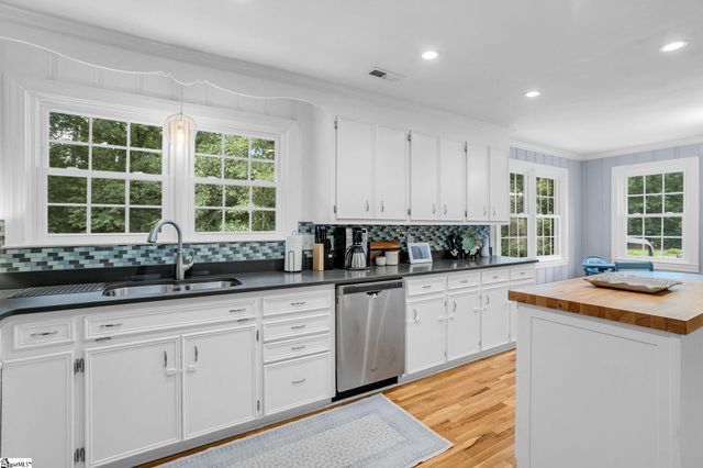 14 Scarlett Street, Greenville, SC 29607