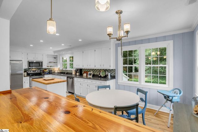 14 Scarlett Street, Greenville, SC 29607