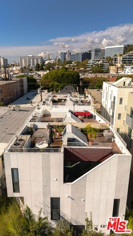 1253 N Sweetzer Avenue 6, West Hollywood, CA 90069