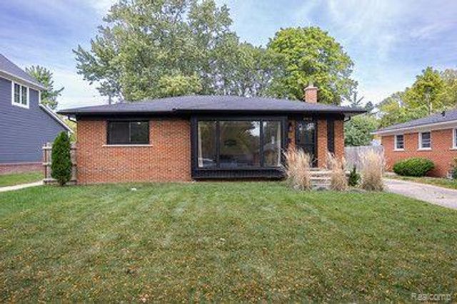 1611 Hazel Street, Birmingham, MI 48009