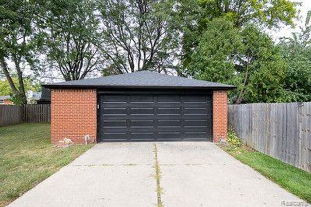 1611 Hazel Street, Birmingham, MI 48009