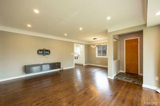 1611 Hazel Street, Birmingham, MI 48009