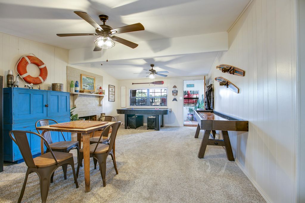 Image 12 of property listing at 836 Lake Dam Road, Blackwell, TX 79506