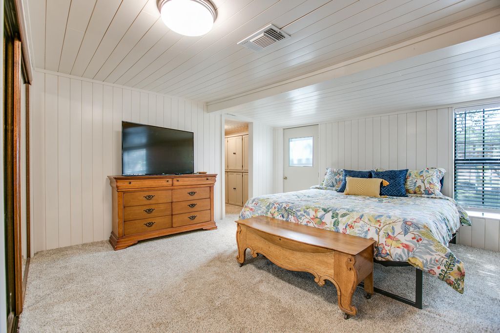 Image 24 of property listing at 836 Lake Dam Road, Blackwell, TX 79506