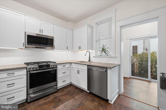 1803 WOODLAWN AVE, Wilmington, DE 19806