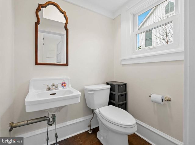 1803 WOODLAWN AVE, Wilmington, DE 19806