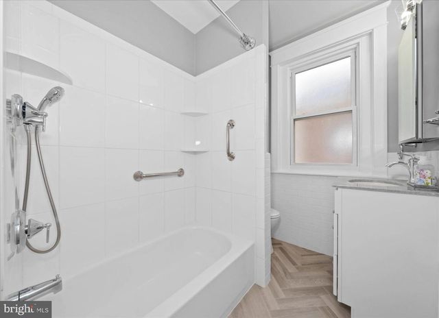 1803 WOODLAWN AVE, Wilmington, DE 19806