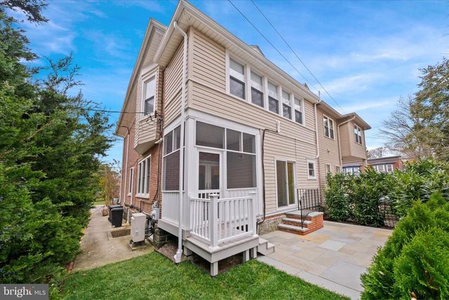 1803 WOODLAWN AVE, Wilmington, DE 19806