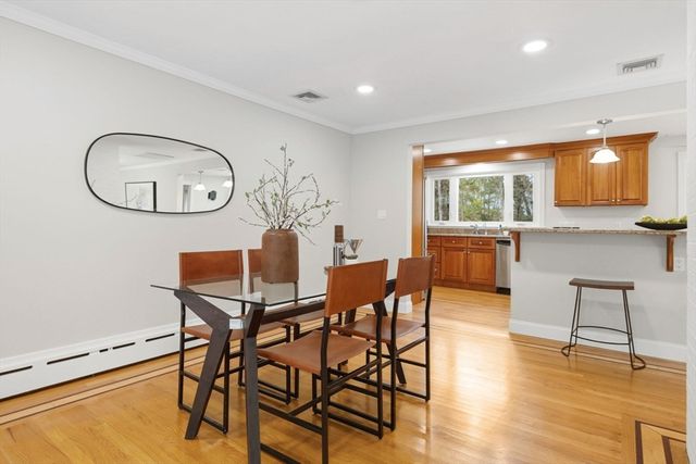 31 Huckleberry Hill Rd, Lincoln, MA 01773