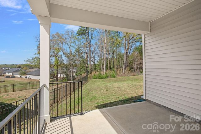 11935 Red Leaf Drive, Charlotte, NC 28215