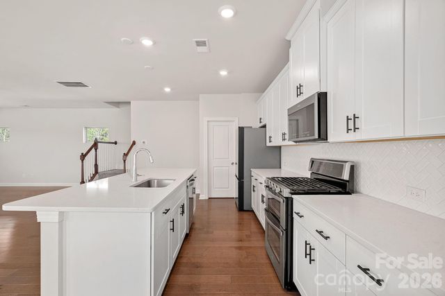 11935 Red Leaf Drive, Charlotte, NC 28215