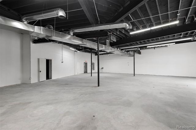 3805 E Mcnichols Road, Detroit, MI 48212