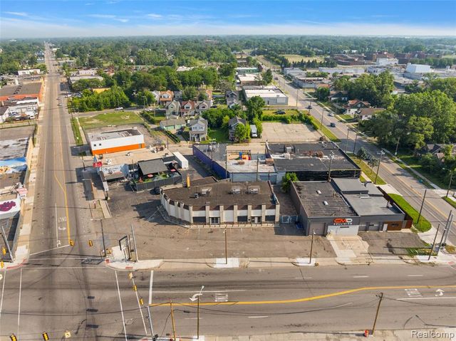 3805 E Mcnichols Road, Detroit, MI 48212