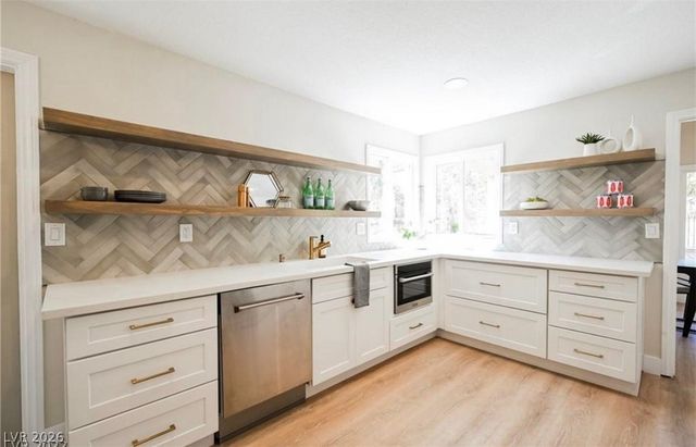 5095 Turnberry Lane, Las Vegas, NV 89113