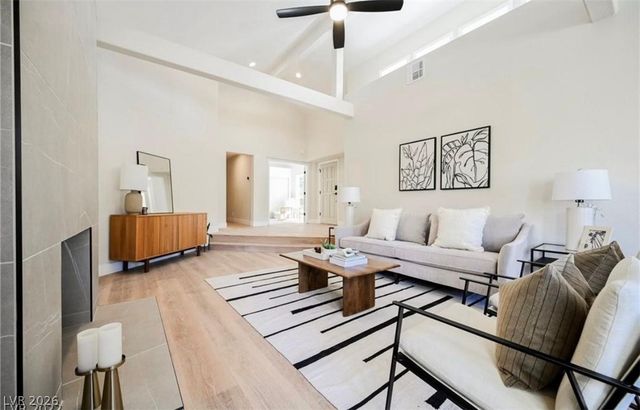 5095 Turnberry Lane, Las Vegas, NV 89113