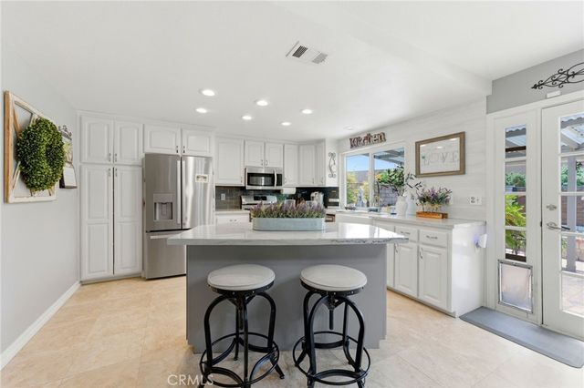 27803 Rainbow Lane, Highland, CA 92346