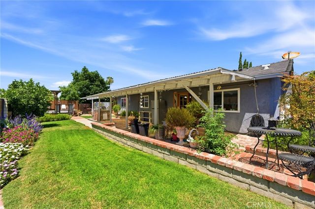 27803 Rainbow Lane, Highland, CA 92346