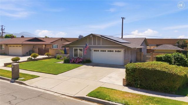 27803 Rainbow Lane, Highland, CA 92346