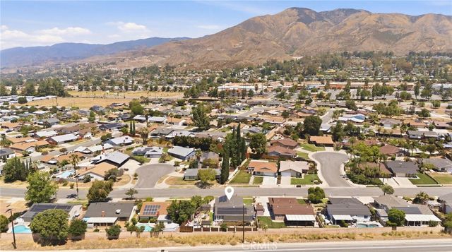 27803 Rainbow Lane, Highland, CA 92346