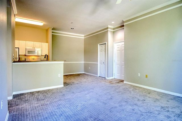5146 NORTHRIDGE ROAD 303, Sarasota, FL 34238