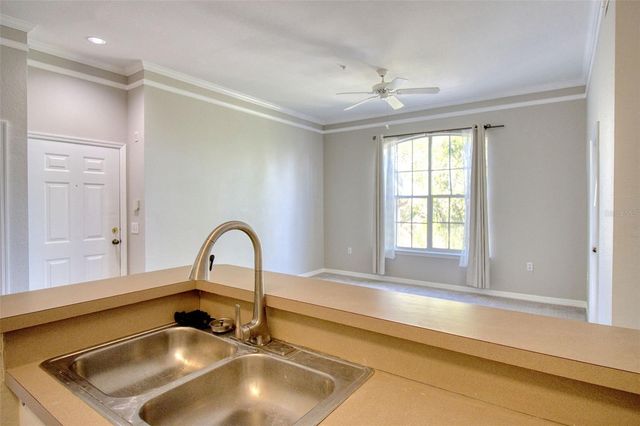 5146 NORTHRIDGE ROAD 303, Sarasota, FL 34238
