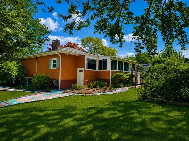 7 Fred Street, Burlington, MA 01803