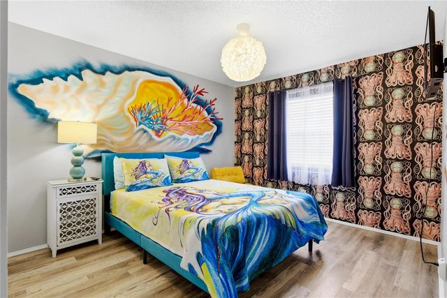 527 BEACH ROAD, Sarasota, FL 34242