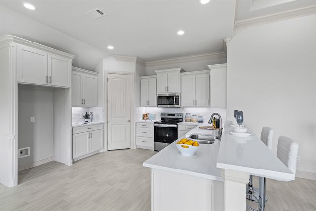 725 Jameson Street, Springtown, TX 76082