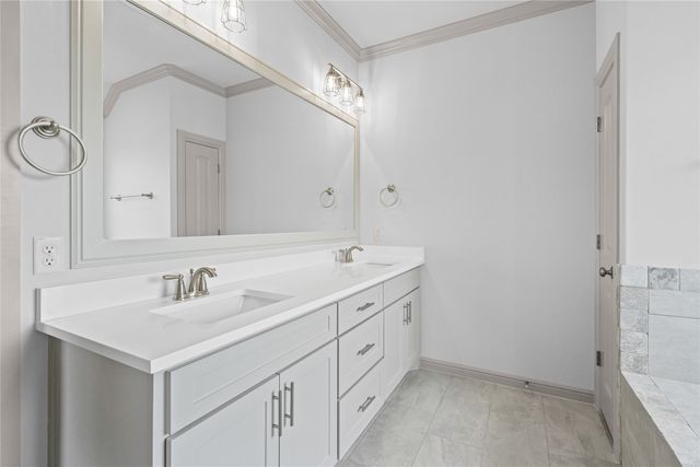 725 Jameson Street, Springtown, TX 76082