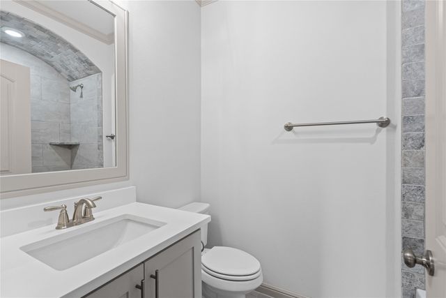 725 Jameson Street, Springtown, TX 76082