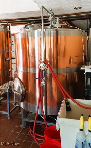 8148 Main Street, Garrettsville, OH 44231