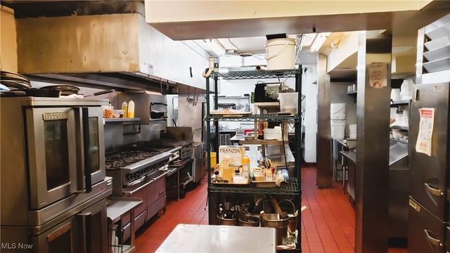 8148 Main Street, Garrettsville, OH 44231