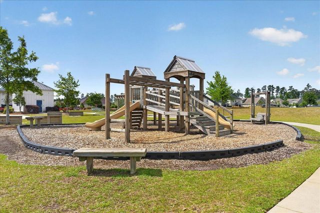 464 Zenith Boulevard, Summerville, SC 29486
