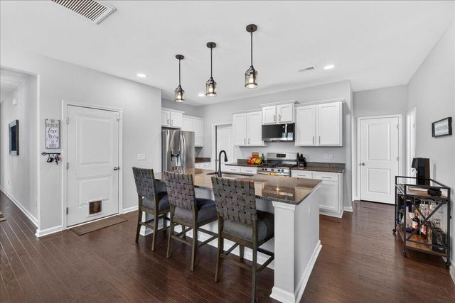 464 Zenith Boulevard, Summerville, SC 29486