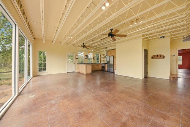 144 Century Lane, Bellville, TX 77418
