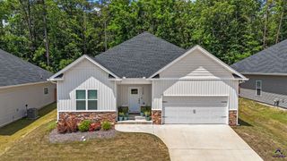 119 Garrett Lane, Bonaire, GA 31005