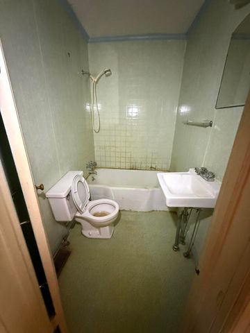 714 4th ST, Martinsville, VA 24112