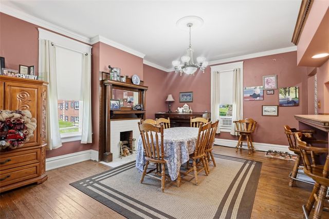 224 W College St, Canonsburg, PA 15317