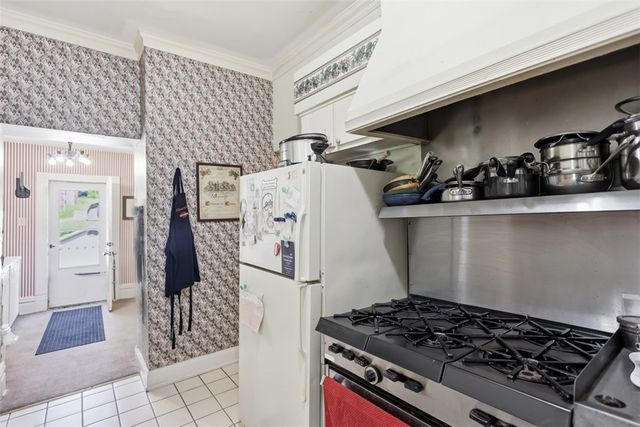 224 W College St, Canonsburg, PA 15317