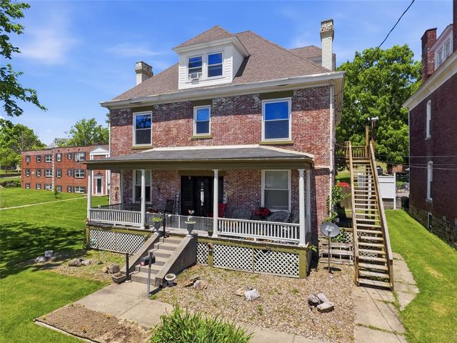 224 W College St, Canonsburg, PA 15317