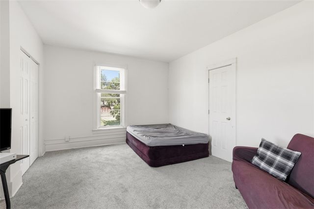 224 W College St, Canonsburg, PA 15317