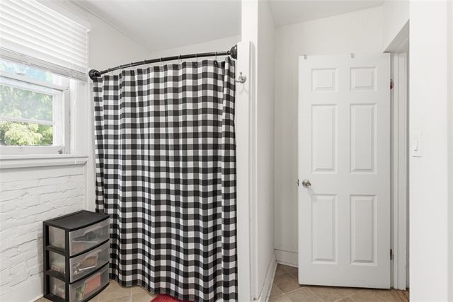 224 W College St, Canonsburg, PA 15317