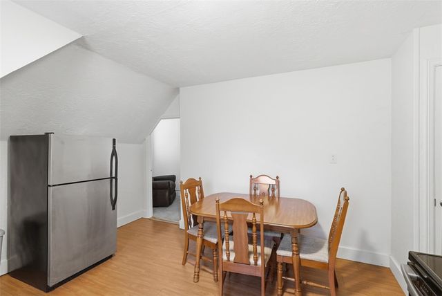 224 W College St, Canonsburg, PA 15317