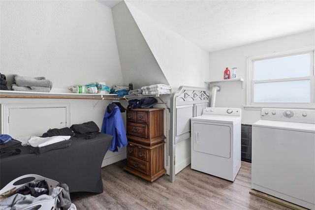 224 W College St, Canonsburg, PA 15317