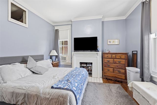 224 W College St, Canonsburg, PA 15317