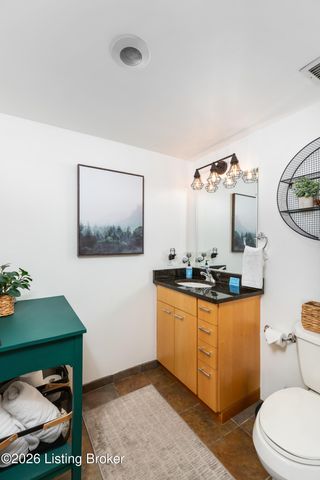 604 S 3rd St 806, Louisville, KY 40202