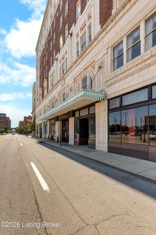604 S 3rd St 806, Louisville, KY 40202